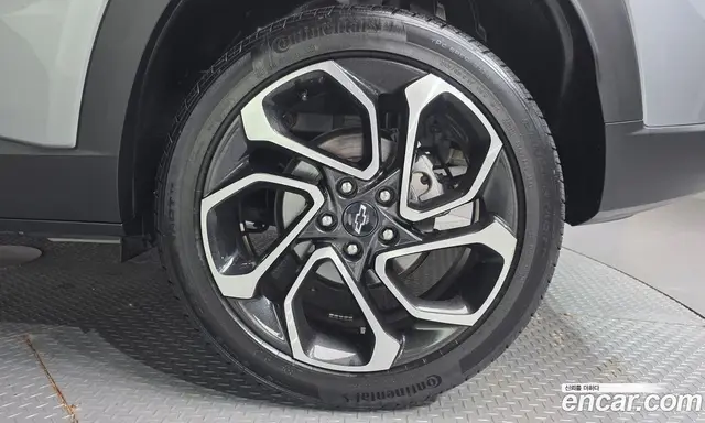 Chevrolet Trax 2023 1.2 автомат (гидро), миниатюра 7
