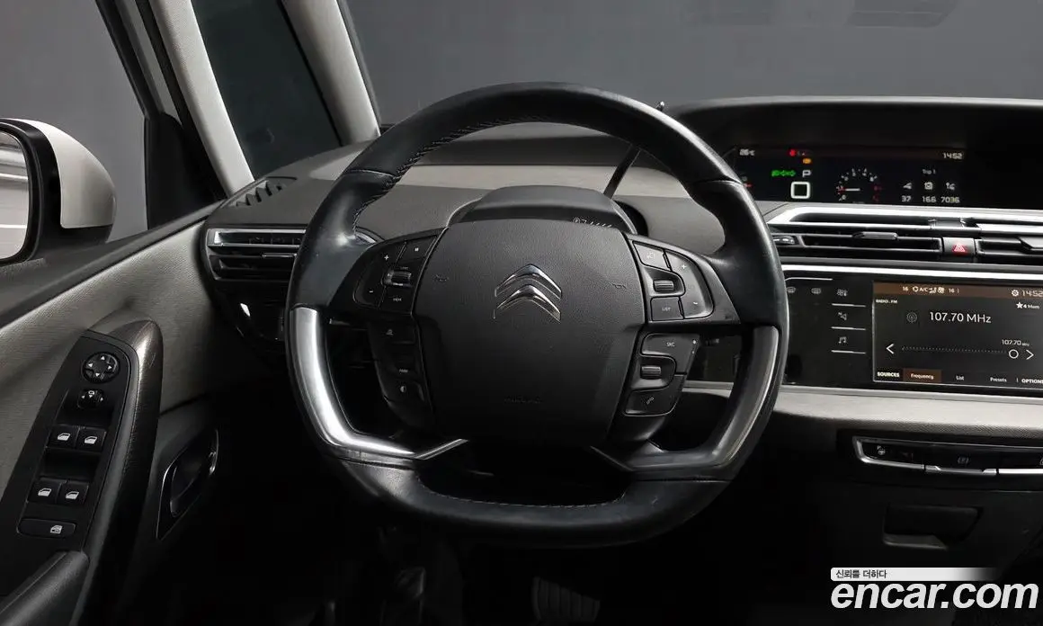 Citroen C4 Picasso 2018 2.0 автомат (гидро), фото 19