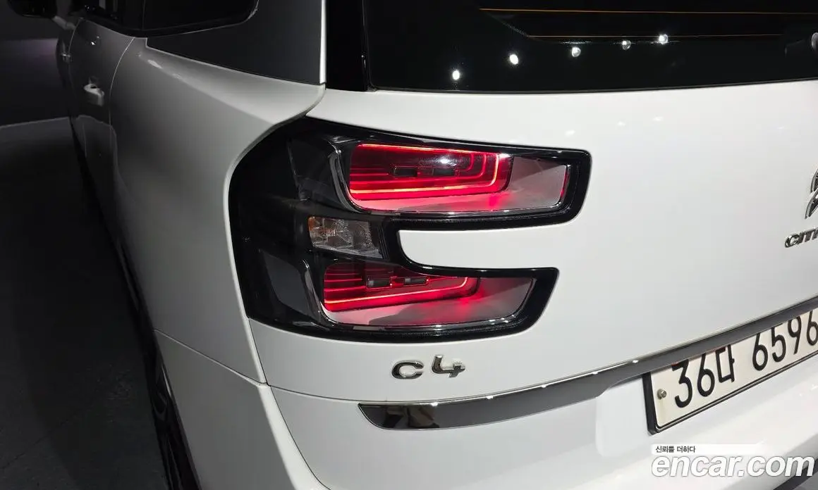 Citroen C4 Picasso 2018 2.0 автомат (гидро), фото 9