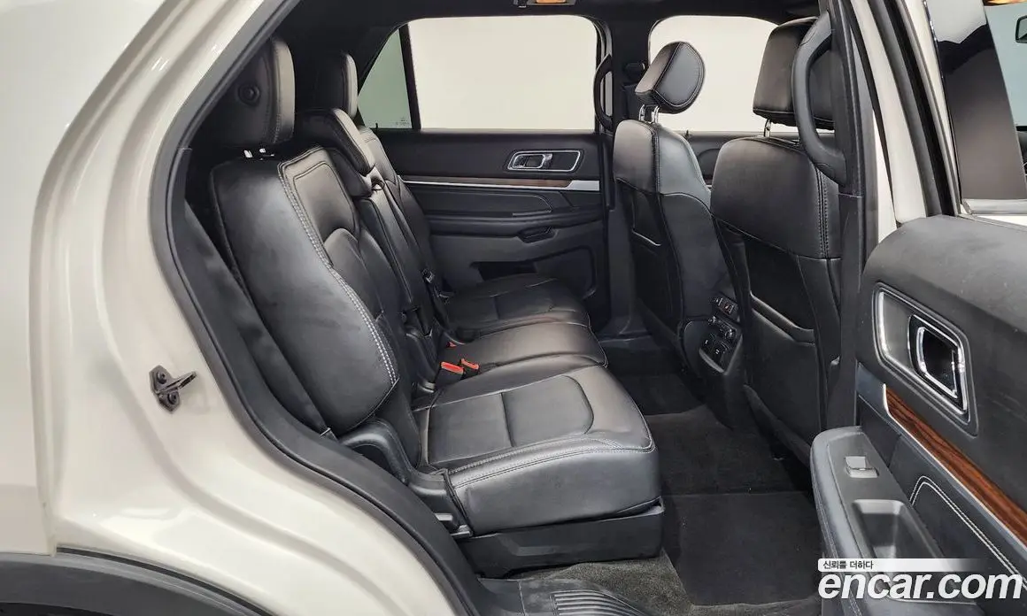 Ford Explorer 2017 2.3 автомат (гидро), фото 17 Ford Explorer 2017 2.3 автомат (гидро), фото 17