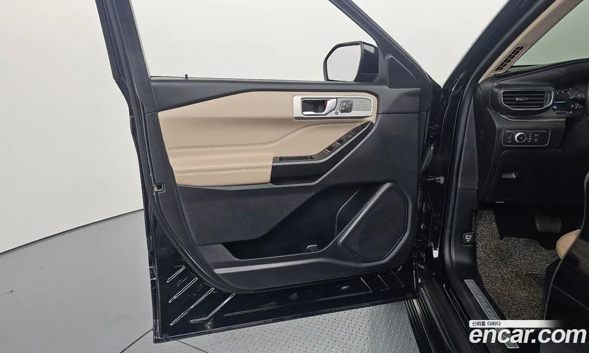 Ford Explorer 2020 2.3 автомат (гидро), фото 14