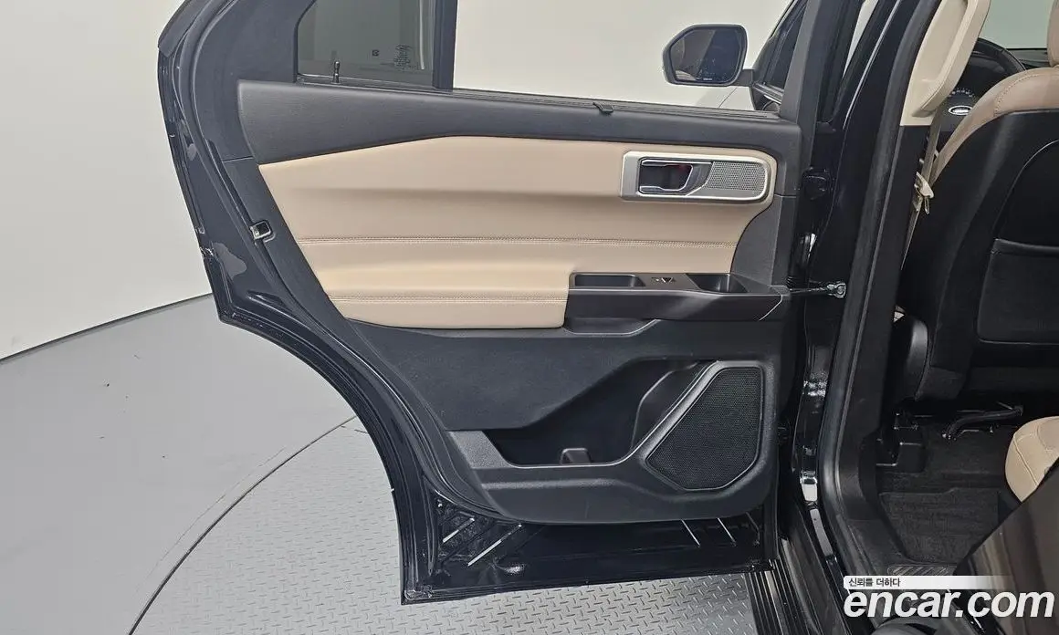 Ford Explorer 2020 2.3 автомат (гидро), фото 15