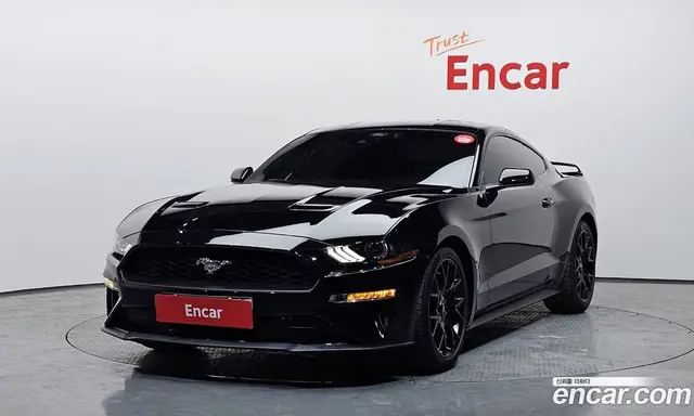 Ford Mustang, 2023, 27 662 км