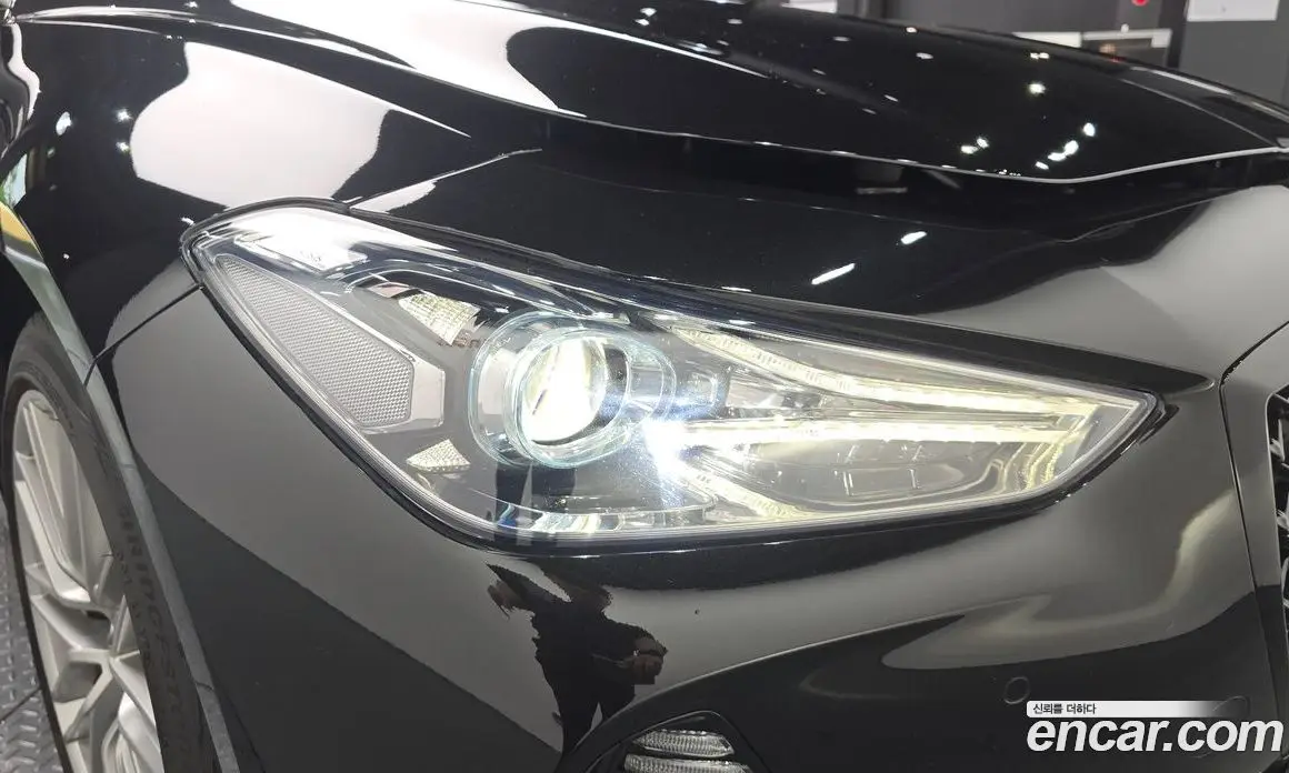 Genesis G70 2019 2.2 автомат (гидро), фото 8 Genesis G70 2019 2.2 автомат (гидро), фото 8