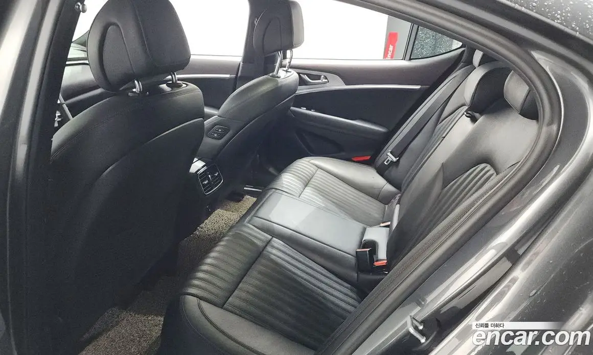 Genesis G70 2019 2.0 автомат (гидро), фото 16