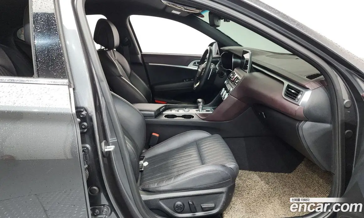 Genesis G70 2019 2.0 автомат (гидро), фото 17