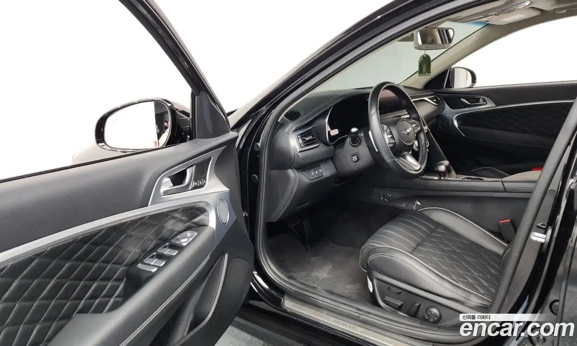 Genesis G70 2021 3.3 автомат (гидро), фото 13 Genesis G70 2021 3.3 автомат (гидро), фото 13