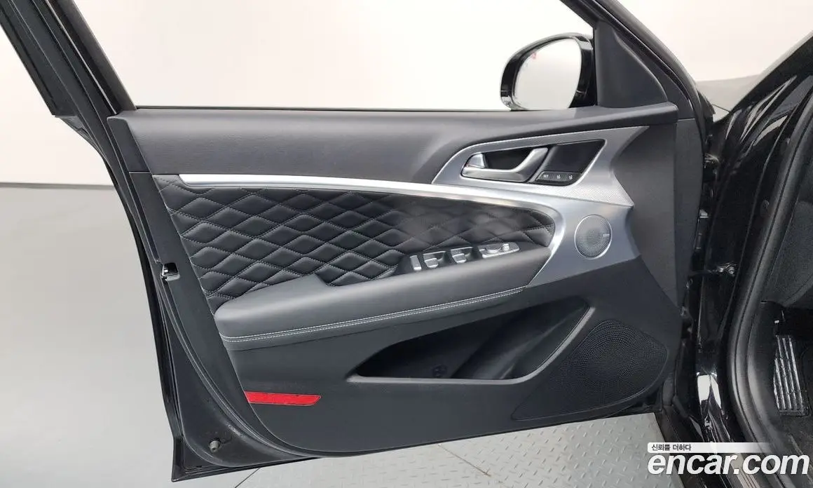 Genesis G70 2021 3.3 автомат (гидро), фото 14 Genesis G70 2021 3.3 автомат (гидро), фото 14