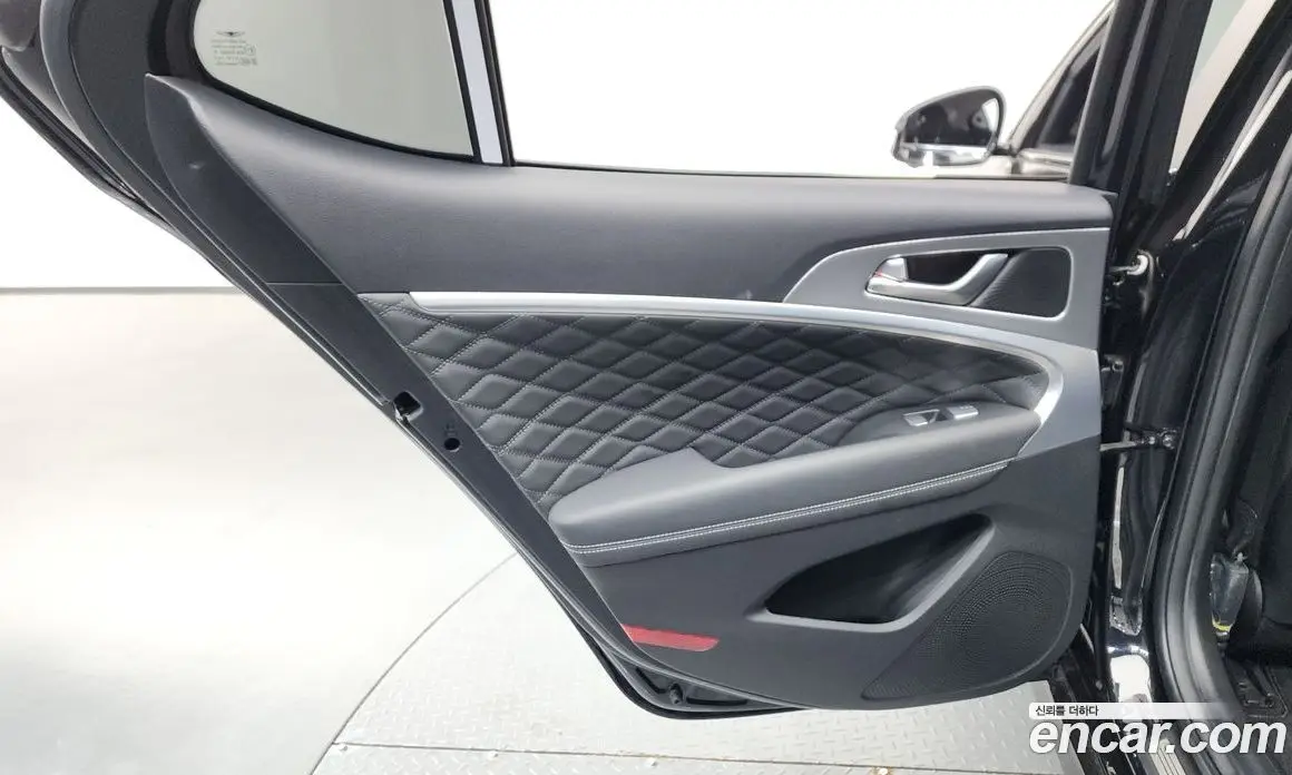 Genesis G70 2021 3.3 автомат (гидро), фото 15 Genesis G70 2021 3.3 автомат (гидро), фото 15
