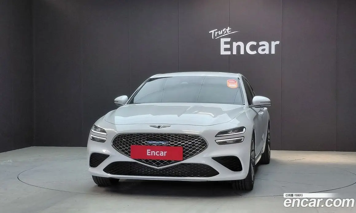Genesis G70 2022 2.0 автомат (гидро), фото 3 Genesis G70 2022 2.0 автомат (гидро), фото 3