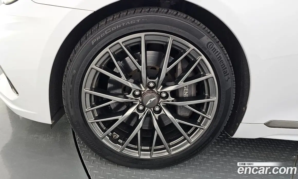 Genesis G80 2017 3.3 автомат (гидро), фото 5