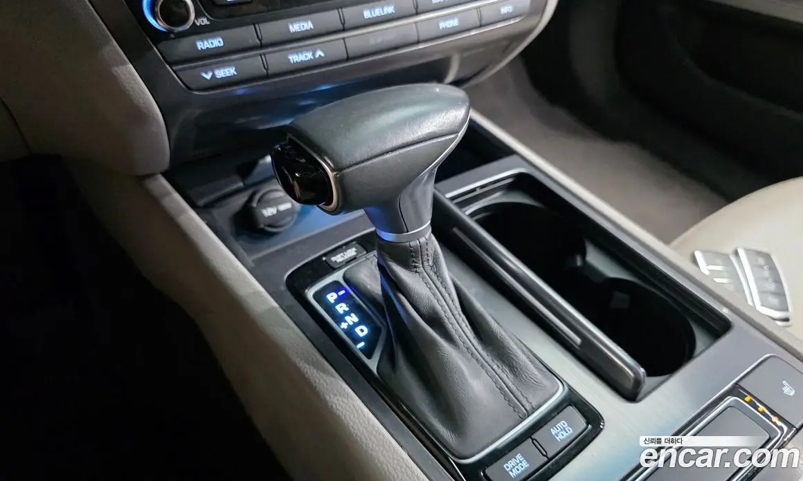 Genesis G80 2018 3.8 автомат (гидро), фото 12 Genesis G80 2018 3.8 автомат (гидро), фото 12