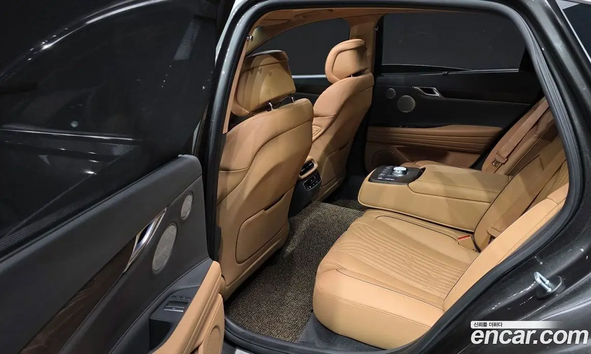 Genesis G80 2023 2.5 автомат (гидро), фото 17 Genesis G80 2023 2.5 автомат (гидро), фото 17