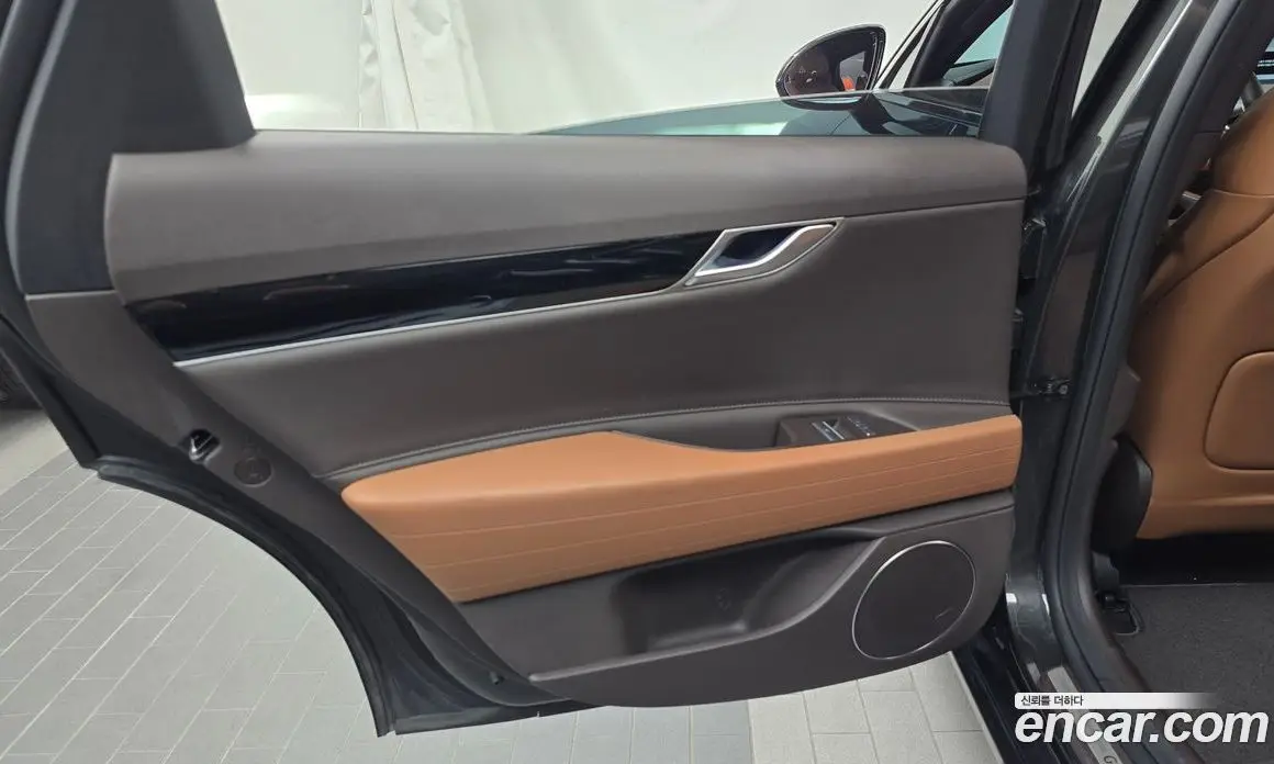 Genesis G80 2023 2.5 автомат (гидро), фото 15 Genesis G80 2023 2.5 автомат (гидро), фото 15
