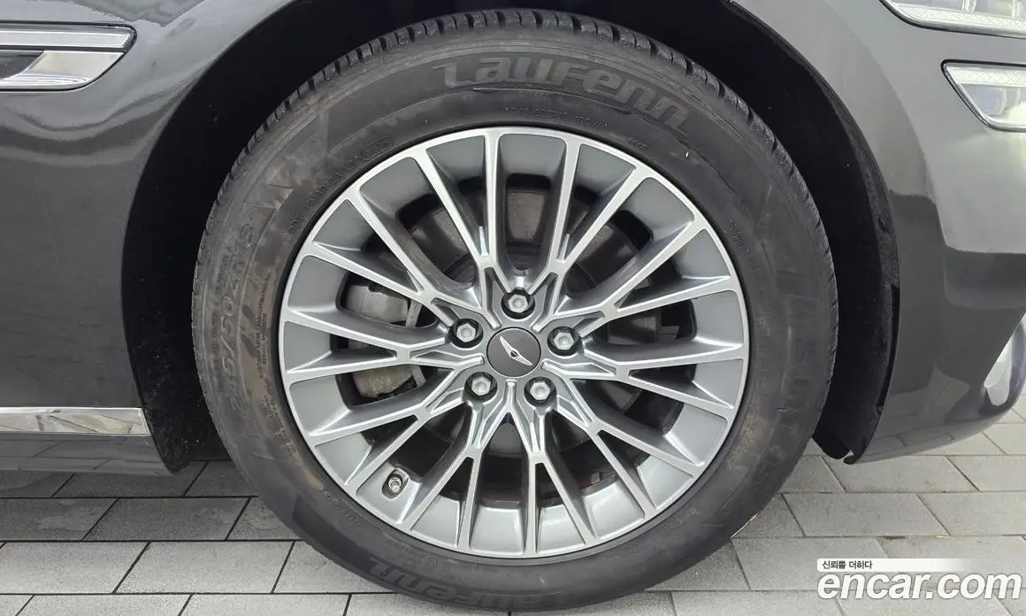 Genesis G80 2023 2.5 автомат (гидро), фото 7 Genesis G80 2023 2.5 автомат (гидро), фото 7