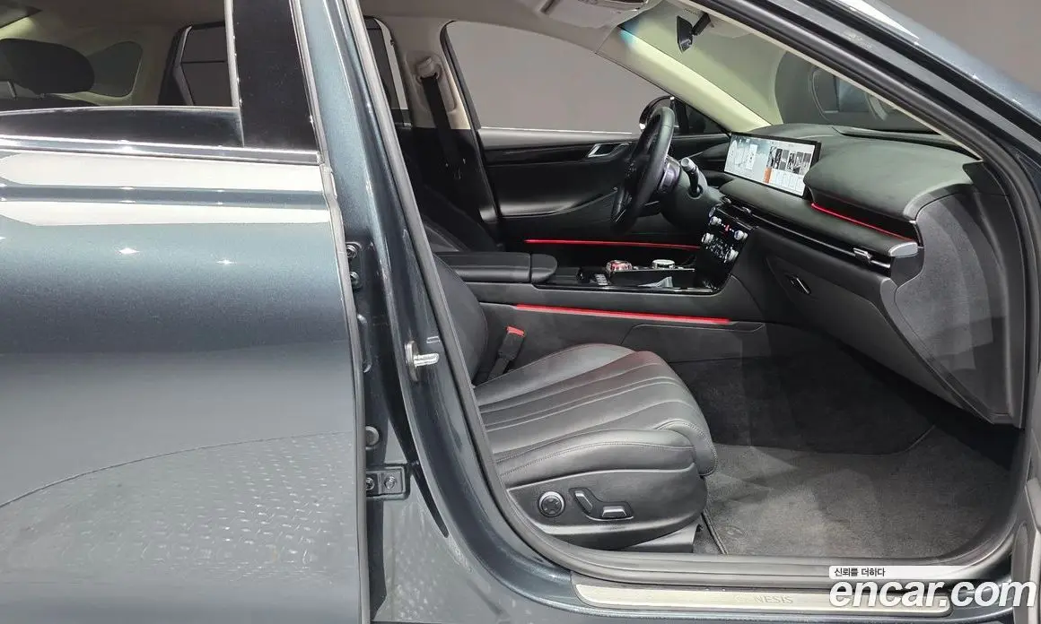 Genesis G80 2024 2.5 автомат (гидро), фото 16