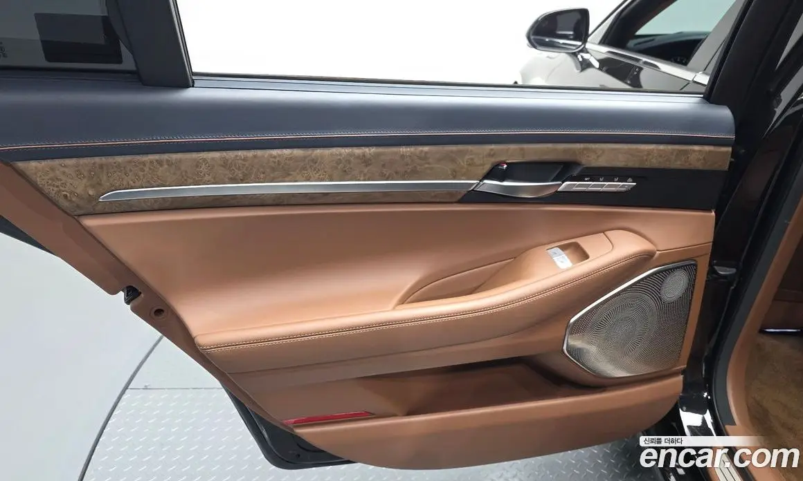 Genesis G90 2019 5.0 автомат (гидро), фото 15 Genesis G90 2019 5.0 автомат (гидро), фото 15