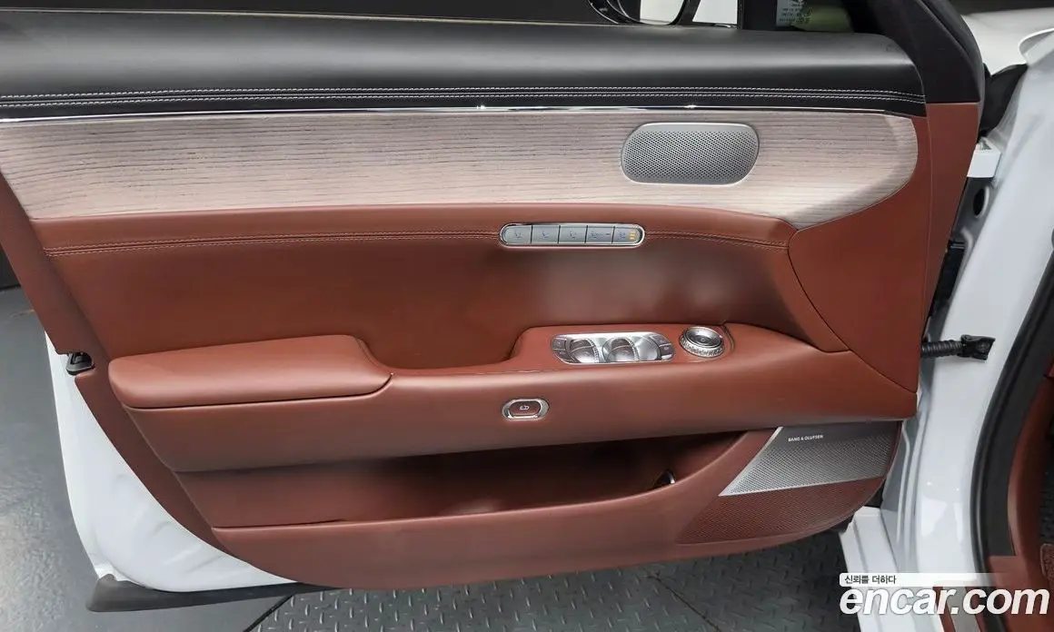 Genesis G90 2022 3.5 автомат (гидро), фото 13