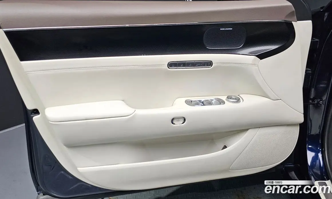 Genesis G90 2022 3.5 автомат (гидро), фото 14 Genesis G90 2022 3.5 автомат (гидро), фото 14