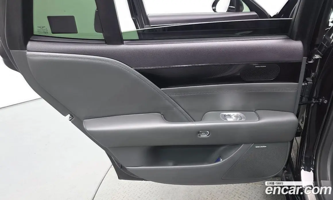 Genesis G90 2025 3.5 автомат (гидро), фото 15