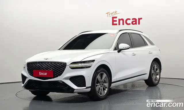Genesis GV70, 2021, 121 241 км