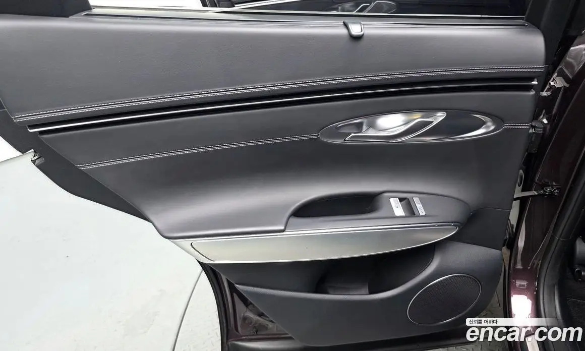 Genesis GV70 2021 2.5 автомат (гидро), фото 15