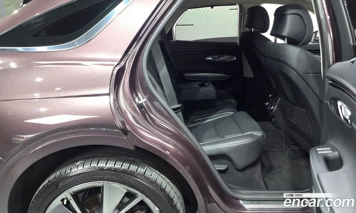 Genesis GV70 2021 2.5 автомат (гидро), фото 17