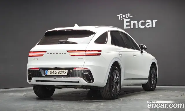 Genesis GV70 2021 2.5 автомат (гидро), миниатюра 2