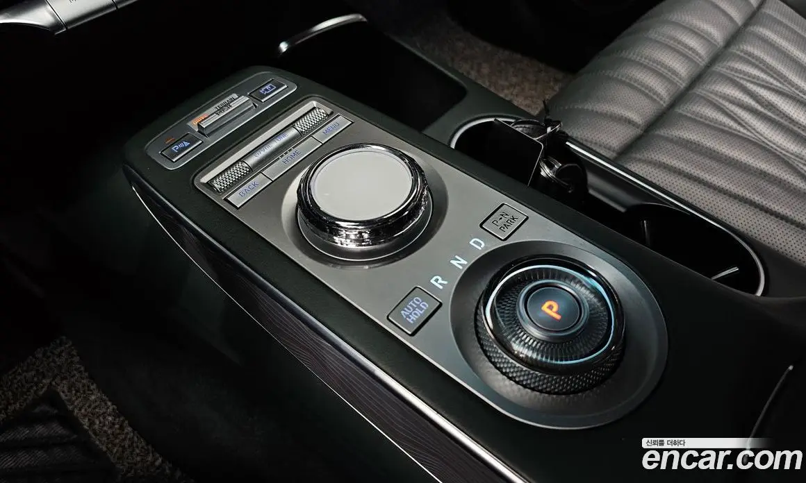 Genesis GV70 2021 2.5 автомат (гидро), фото 12