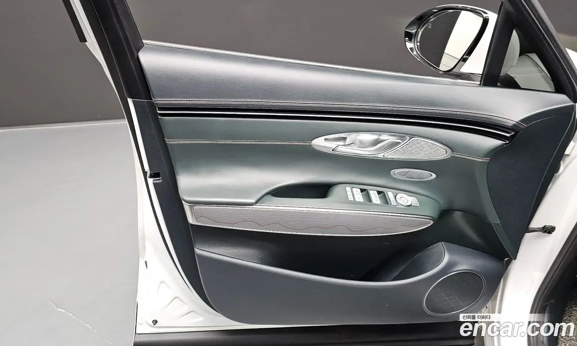 Genesis GV70 2021 2.5 автомат (гидро), фото 14