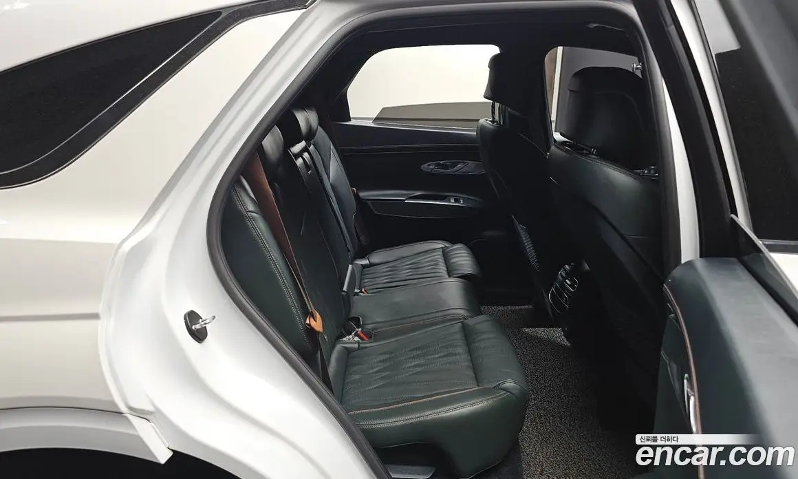 Genesis GV70 2021 2.5 автомат (гидро), фото 16