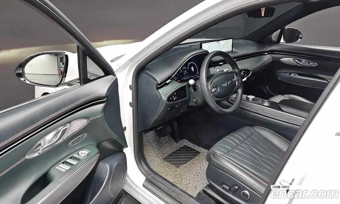 Genesis GV70 2021 2.5 автомат (гидро), фото 17