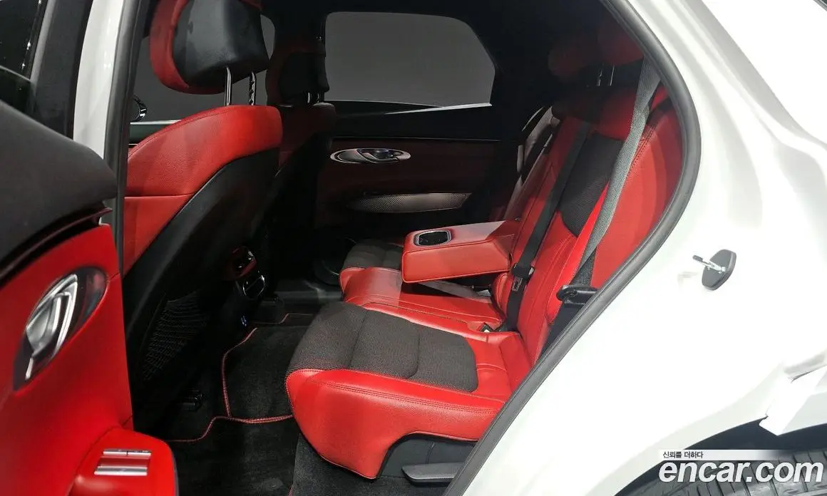 Genesis GV70 2022 2.5 автомат (гидро), фото 18