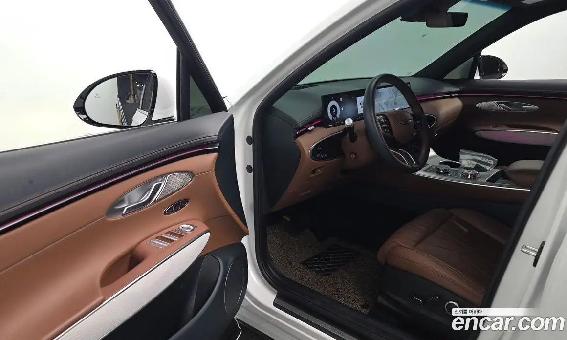 Genesis GV70 2024 2.5 автомат (гидро), фото 13 Genesis GV70 2024 2.5 автомат (гидро), фото 13