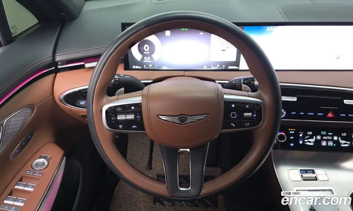 Genesis GV70 2024 2.5 автомат (гидро), фото 20 Genesis GV70 2024 2.5 автомат (гидро), фото 20