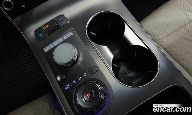 Genesis GV70 2024 2.5 автомат (гидро), миниатюра 12