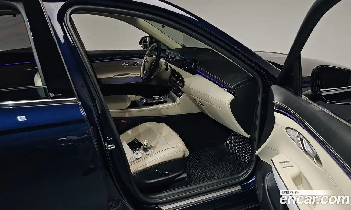 Genesis GV70 2024 2.5 автомат (гидро), фото 17 Genesis GV70 2024 2.5 автомат (гидро), фото 17