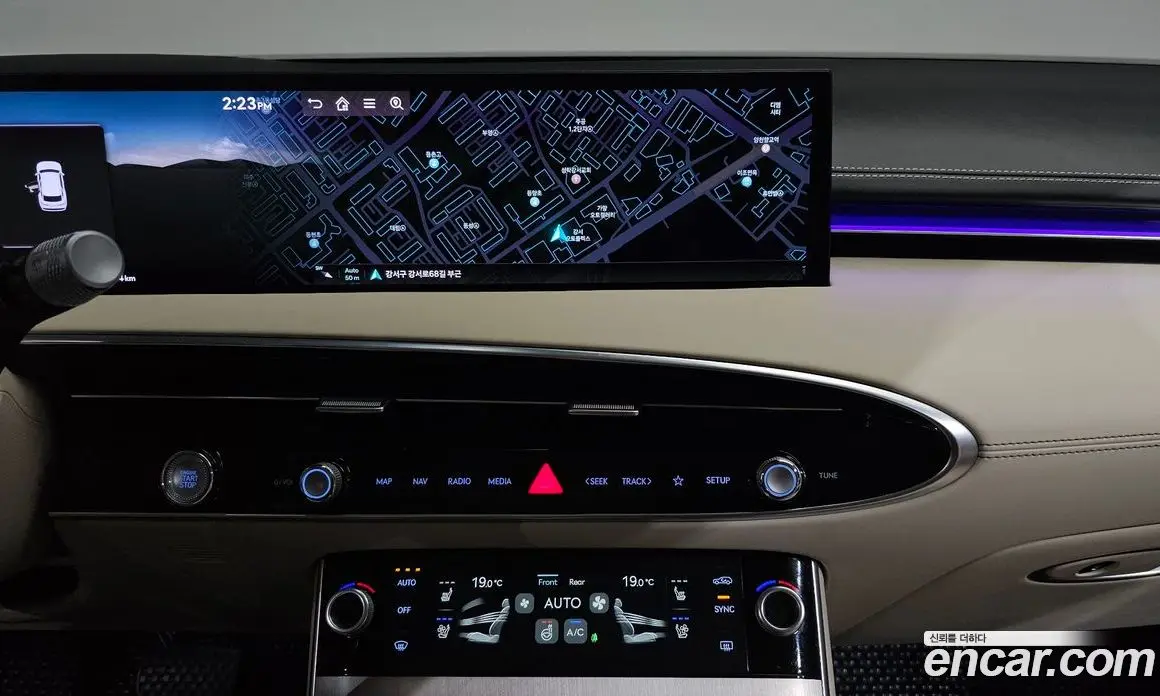 Genesis GV70 2024 2.5 автомат (гидро), фото 20 Genesis GV70 2024 2.5 автомат (гидро), фото 20