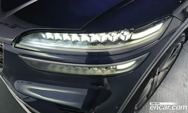 Genesis GV70 2024 2.5 автомат (гидро), миниатюра 8 Genesis GV70 2024 2.5 автомат (гидро), миниатюра 8