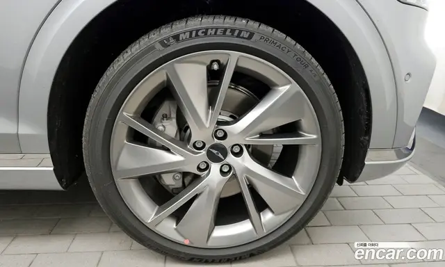 Genesis GV70 2026 2.5 автомат (гидро), миниатюра 7