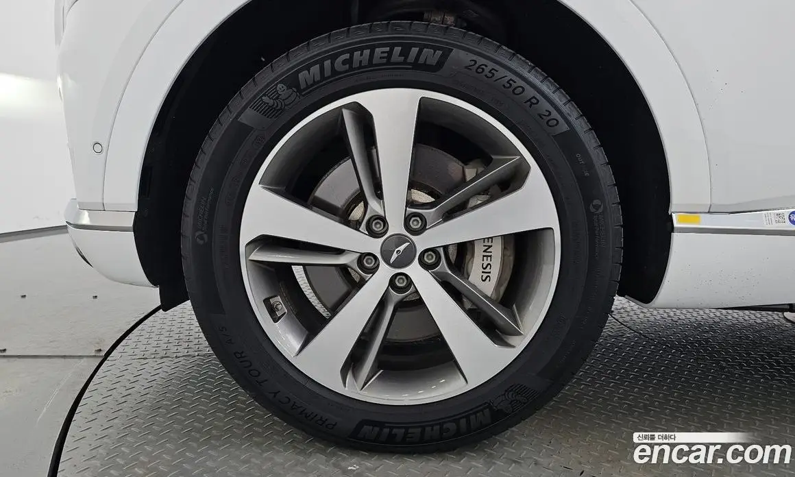 Genesis GV80 2023 2.5 автомат (гидро), фото 4 Genesis GV80 2023 2.5 автомат (гидро), фото 4