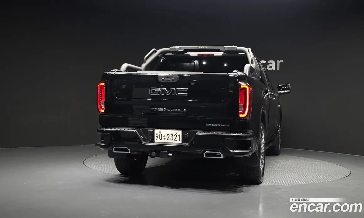 GMC Sierra 2023 6.2 автомат (гидро), фото 4