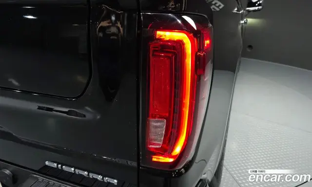 GMC Sierra 2023 6.2 автомат (гидро), миниатюра 9