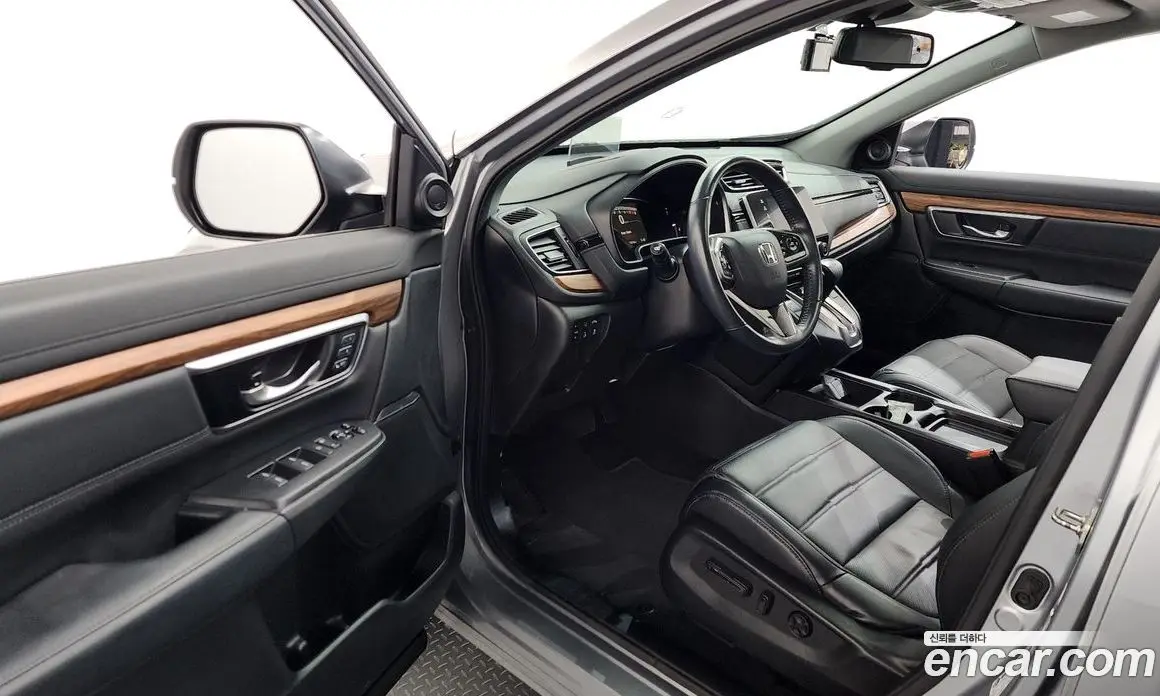 Honda CR-V 2019 1.5 автомат (гидро), фото 13 Honda CR-V 2019 1.5 автомат (гидро), фото 13