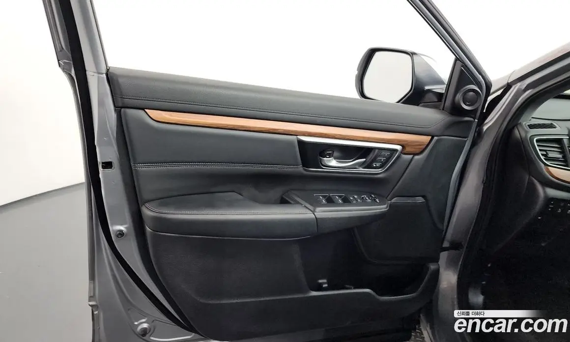 Honda CR-V 2019 1.5 автомат (гидро), фото 14 Honda CR-V 2019 1.5 автомат (гидро), фото 14