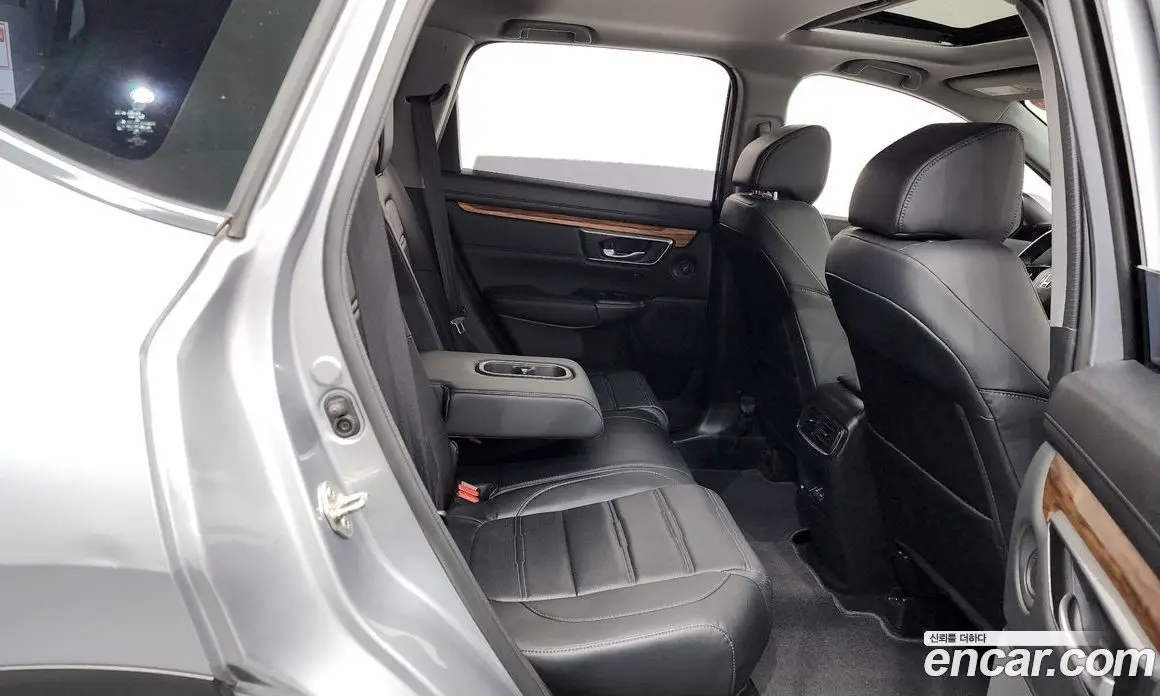 Honda CR-V 2019 1.5 автомат (гидро), фото 17 Honda CR-V 2019 1.5 автомат (гидро), фото 17