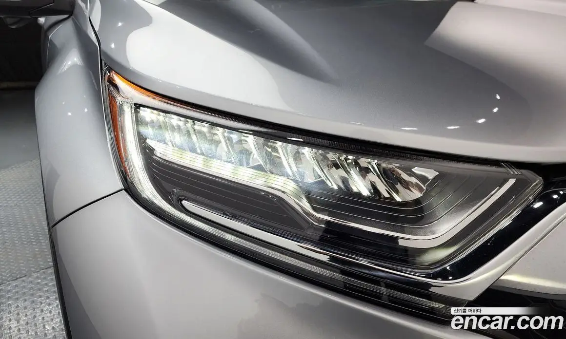 Honda CR-V 2019 1.5 автомат (гидро), фото 8 Honda CR-V 2019 1.5 автомат (гидро), фото 8