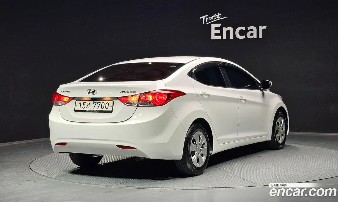 Hyundai Avante 2011 1.6 автомат (гидро), фото 2 Hyundai Avante 2011 1.6 автомат (гидро), фото 2