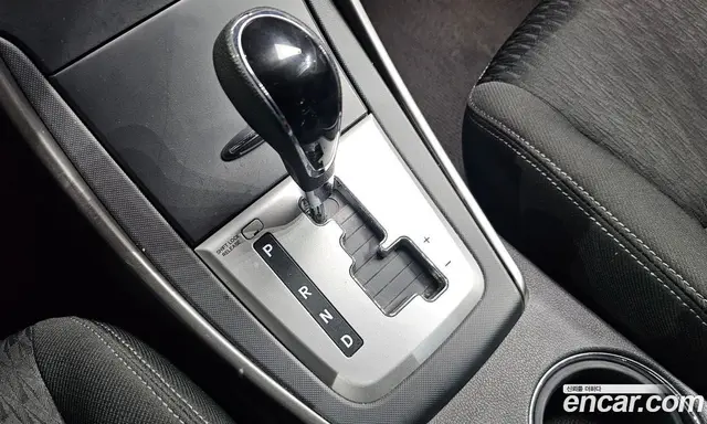 Hyundai Avante 2011 1.6 автомат (гидро), миниатюра 12