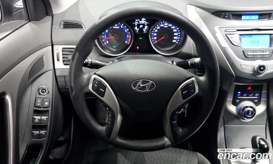 Hyundai Avante 2011 1.6 автомат (гидро), фото 19 Hyundai Avante 2011 1.6 автомат (гидро), фото 19